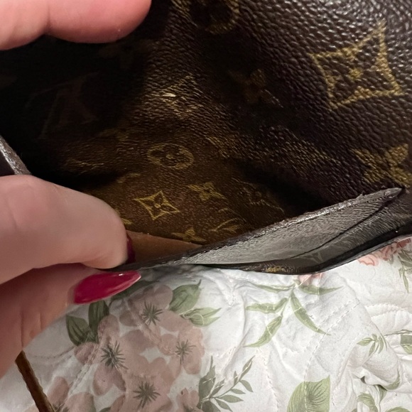 Louis Vuitton Mini St. Cloud - Picture 11 of 15